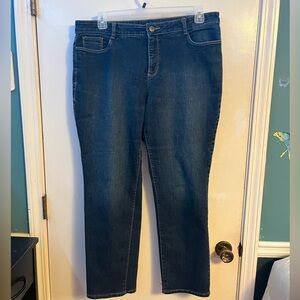 LIKE NEW Croft & Barrow Stretch (16) Short Classic Fit Straight Leg Blue Jeans 🩵